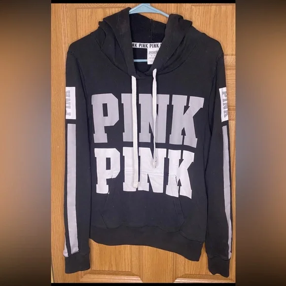 Victoria’s Secret pink game day hoodie size women’s medium - Picture 1 of 8